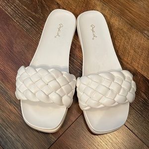 White Sandals Lucy Avenue